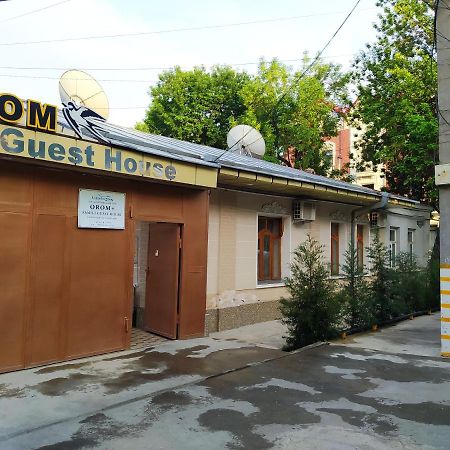 "Orom" Guests House Hotel Tashkent Bagian luar foto