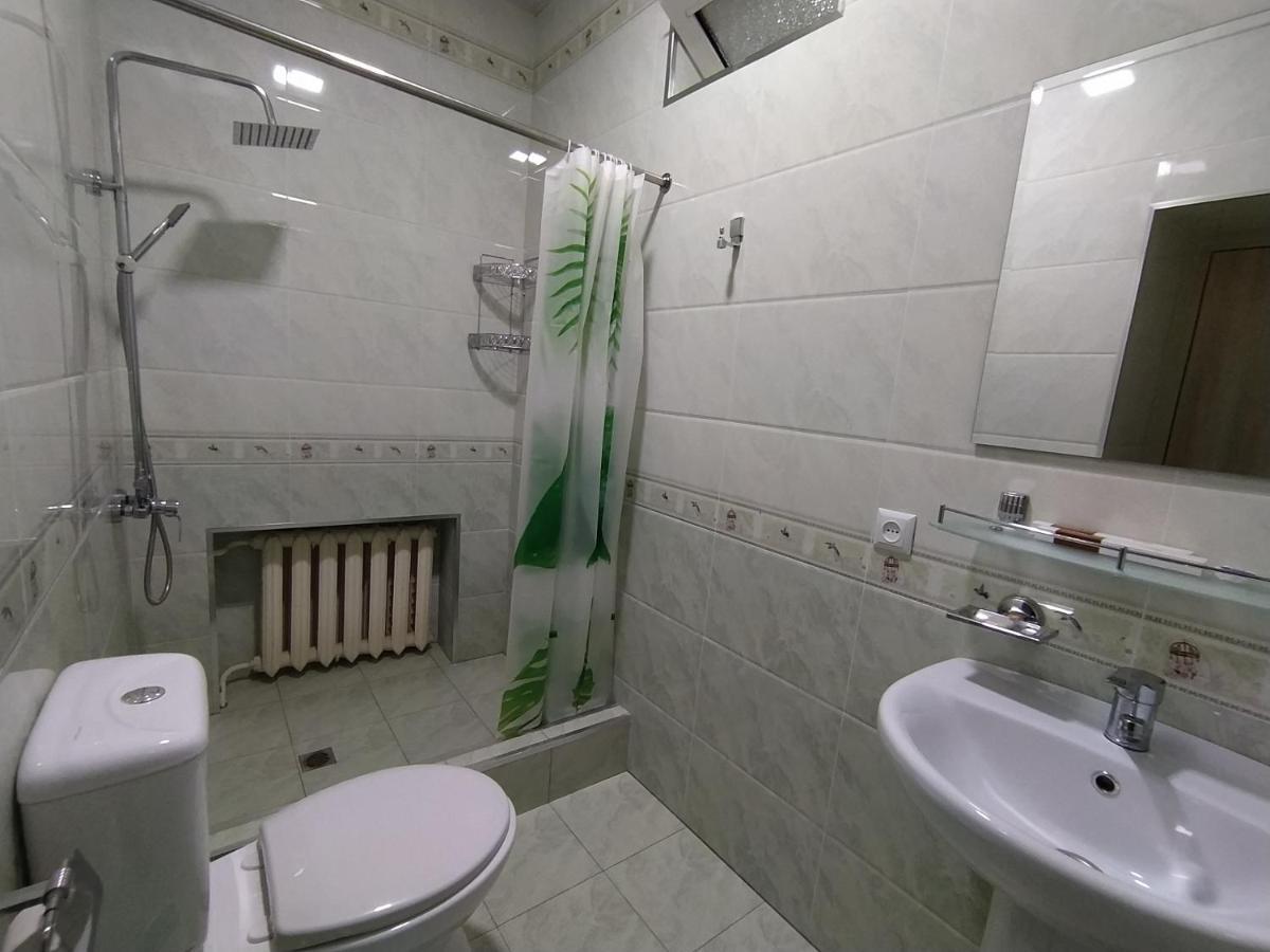 "Orom" Guests House Hotel Tashkent Bagian luar foto